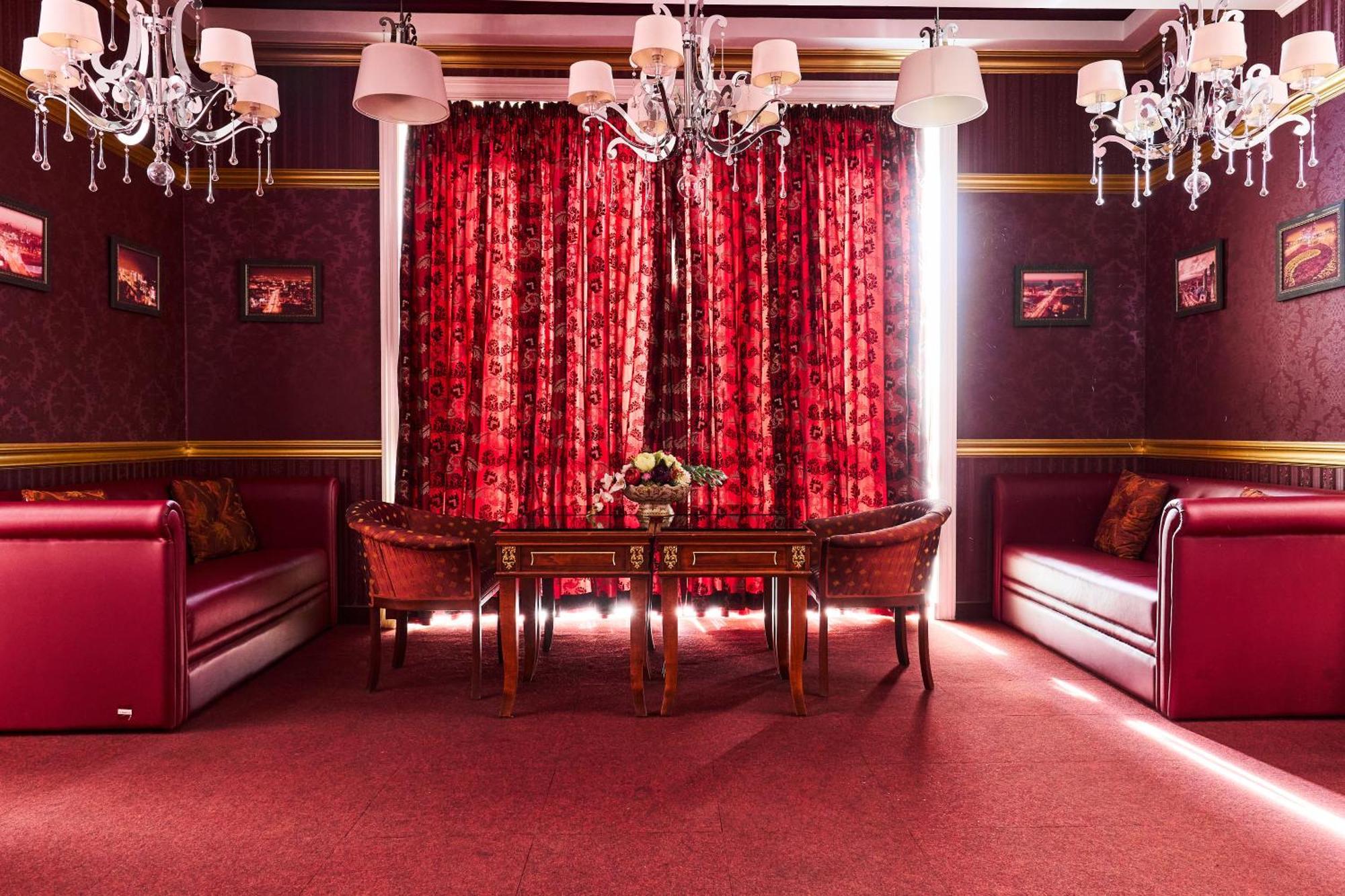 Kainar Hotel Shymkent Bagian luar foto