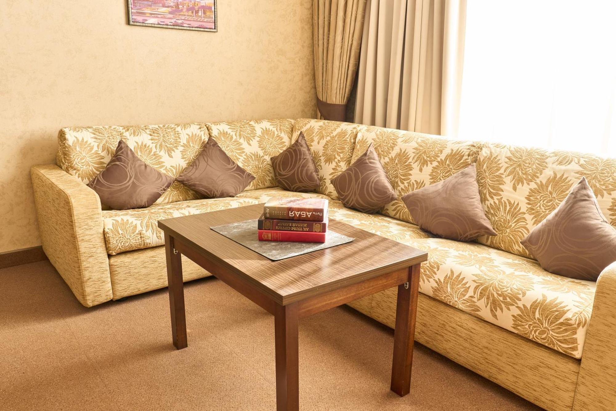 Kainar Hotel Shymkent Bagian luar foto