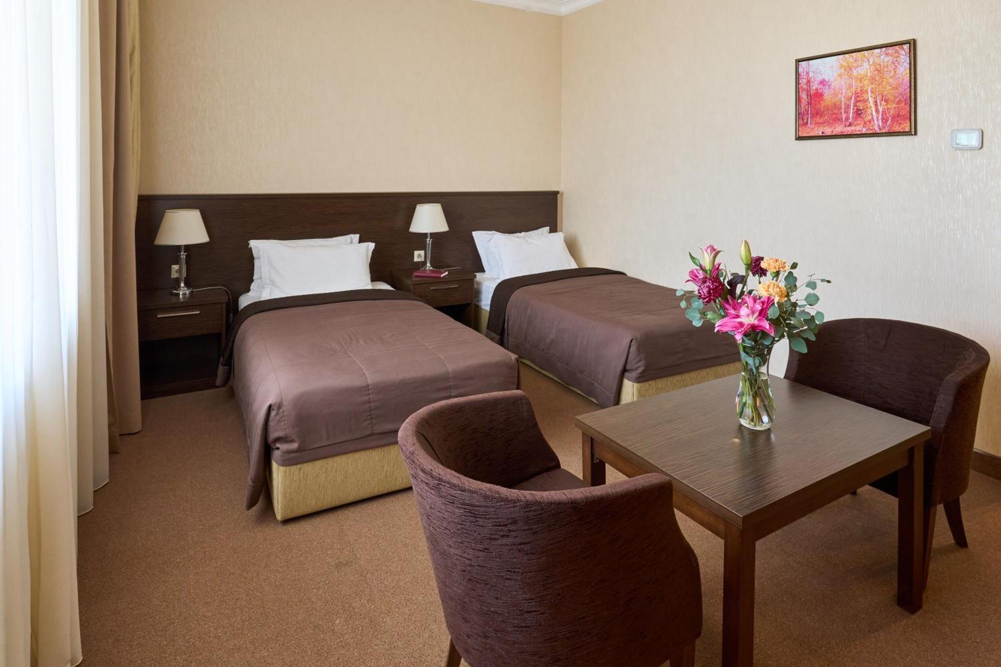 Kainar Hotel Shymkent Bagian luar foto