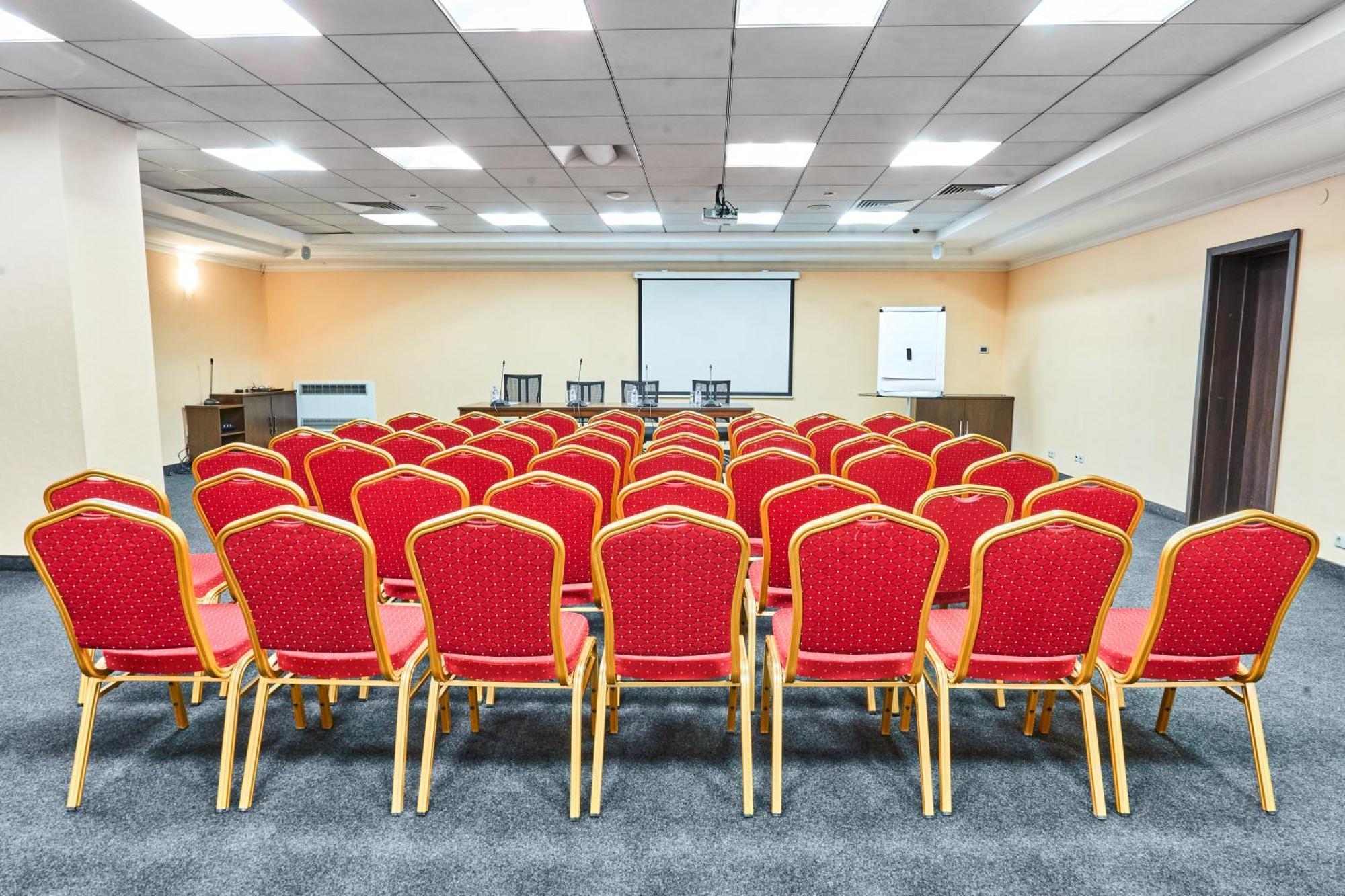 Kainar Hotel Shymkent Bagian luar foto